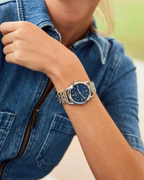 Dress Classics Blue Dial Stainless Steel Bracelet FE7090-55L Dress Classics Blue Dial Stainless Steel Bracelet FE7090-55L